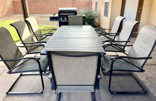 Near Zion 3BR Sleeps 8 Covered Patio Dining - Foto 29