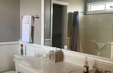 Adorable Home Away from Home - Foto 36