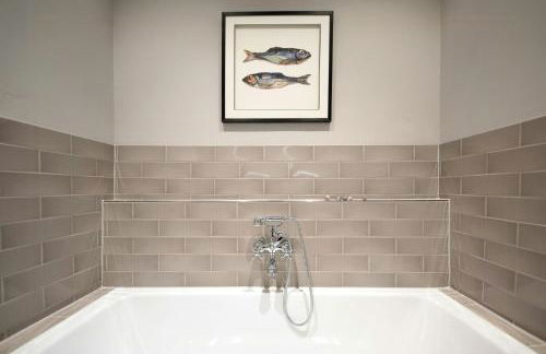 Getaway In East Frisia Elegant Lakeside Apartment - Photo 19