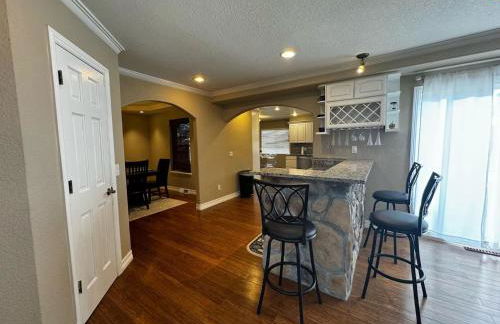 Spacious Country Club Golf Course Retreat - Foto 31