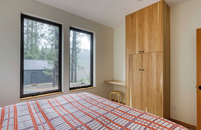 Rustic Arch Cape Getaway w/ Vibrant Interior Walk to the Beach Cape Wonder - Foto 29