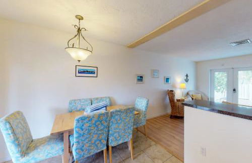 Blue Wave Villa East - Photo 9