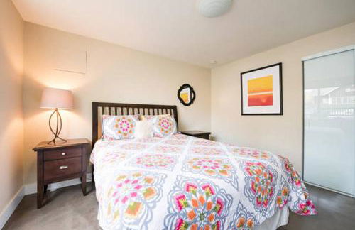 Modern & Open 2BR in Rockridge, Highly Walkable on Oakland Berkeley Border - Foto 10