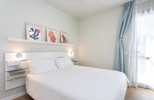 Home2Book Stylish Apartment Pool & Terrace Abades - Photo 18