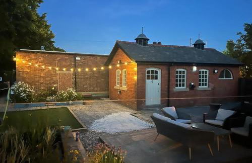 Cosy small cottage in Wirral Merseyside with kitchen - Foto 1