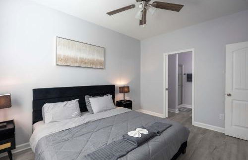 2 Min to Downtown - 9 to Elon - Fast Wi-Fi - Foto 14