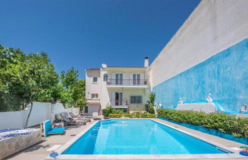 Stunning Home In Lechaio Corinthias - Foto 1