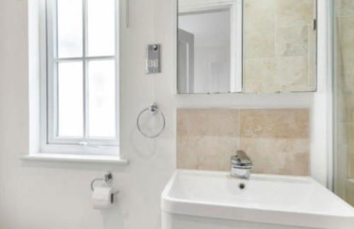 Filey Bay Beach House Step Free Accommodation The Bay Filey with ev car point - Foto 25