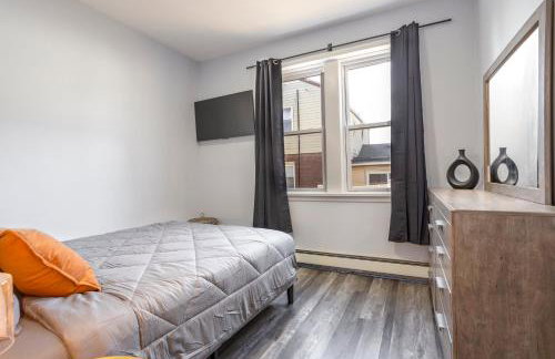 Three BR near Metlife with Laundry & Parking - Foto 12