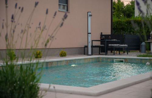 Poolside Holiday House - Foto 16