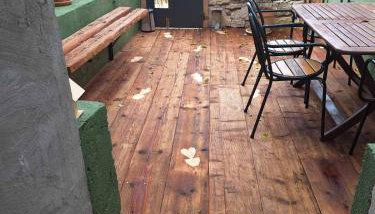 Apartma Under The Drunk Railroad - Foto 3