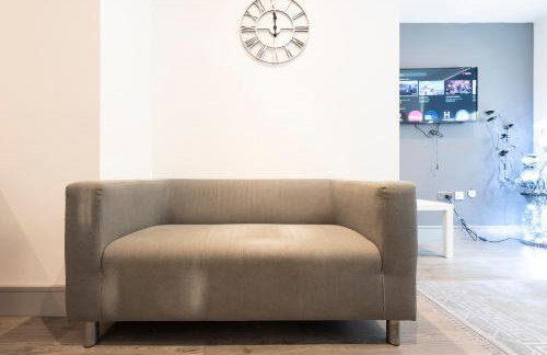 1 Bedroom Luxury Serviced Apartment - Foto 13