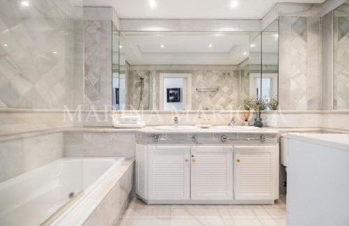 Marina Mariola Marbella - Foto 43
