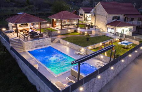 Villa Ivandvor - Foto 2