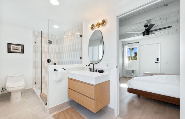 The Maya - Entire Hotel Buyout - Private Gym - Private Game Room - Private Living Area - Foto 103