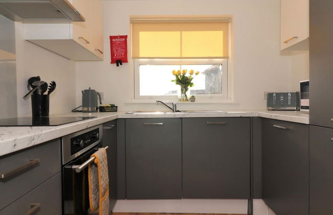 No 11 Bonnet Road - 2 Bed - Photo 11