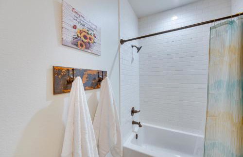 Lake Palestine Vacation Rental - Steps to Water! - Foto 20