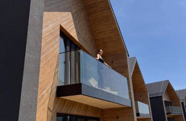 Lake Chwil widok na zalew i góry - Foto 41