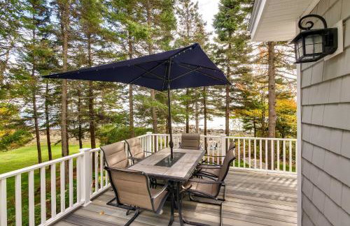 Oceanfront Prospect Harbor House w/ Deck, View - Foto 3