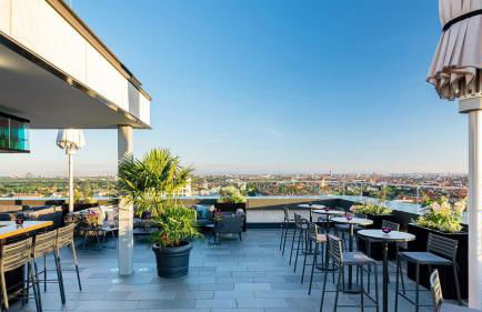 Great View to Allianz Arena & Free Garage Parking - Foto 17