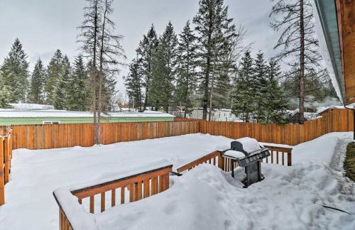 Hungry Horse Cabin Deck, Fire Pit, Near Glacier! - Foto 26