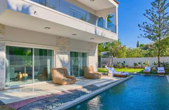 Luxury Villa with Pool, BBQ & Garden in Vouliagmeni - Foto 45