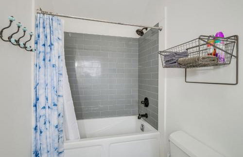 17 Mi to Ski Slopes! Retreat Near Lake Michigan - Photo 21