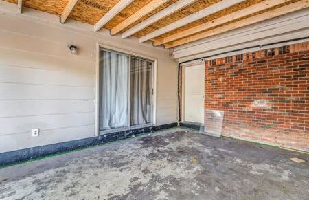 Minutes from the Airport - Wonderful Warrington - Photo 67