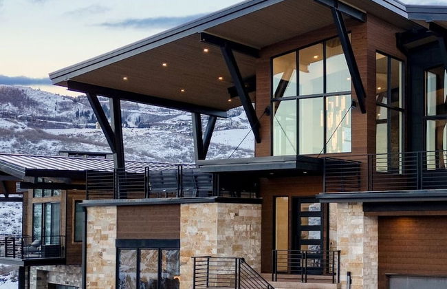 Mins to Deer Valley Lift Firepit, Game Room, Views, 5bdr Orion by Avantstay - Photo 48