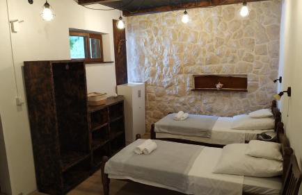 Rustic Home Maslenica - Photo 39