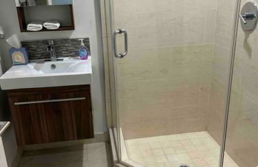 Glendale Americana 2 Bedroom 2 Bathroom Condo - Foto 18