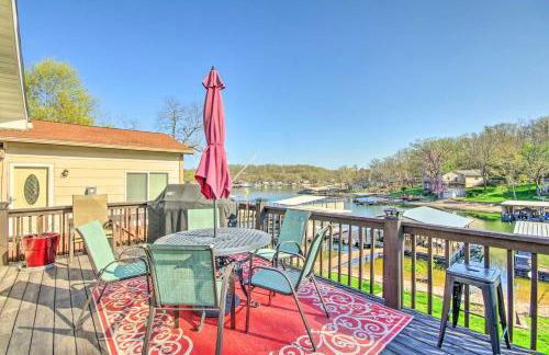 Boat Slip, Fire Pit Lakefront Sunrise Beach Home! - Foto 22