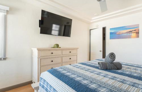 The SOFI Special - Modern Retreat, Dog Friendly - Photo 41