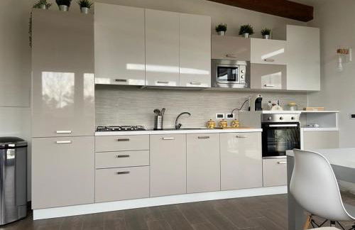 Villa Rosella appartamento 2 - con piscina - 150 m dal mare - Foto 9