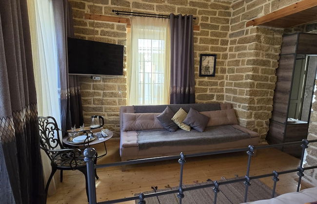 Old Rooms Hotel - Photo 7