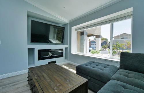 Renovated 5 Bd 3 Ba AC Private Deck Lawn - Foto 45