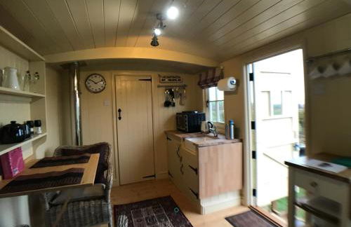 The Hawthorn Shepherds Hut - Photo 27