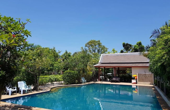 Ban Thaithip Resort - Photo 13