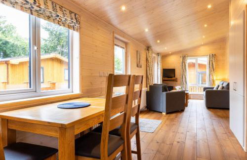 Dovestone Luxury Lodges sleeps 4 - pets welcome - Foto 7