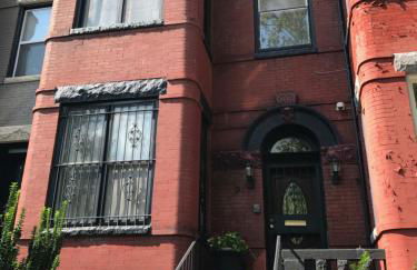 Bloomingdale Beauty near Union Station - Foto 12