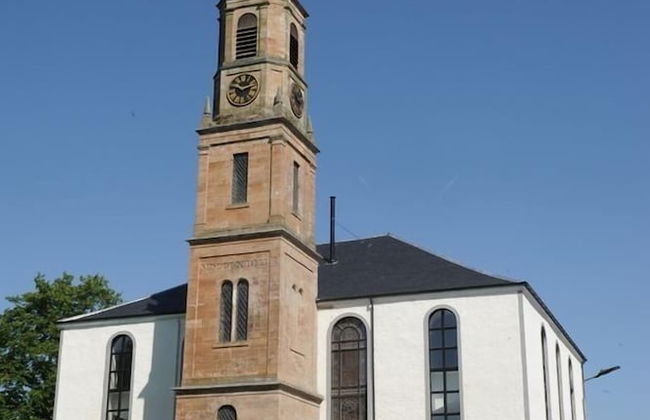 East Church House - Foto 1