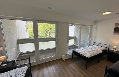 Beautiful and cosy apartment in central location with 2 balconies - Foto 7