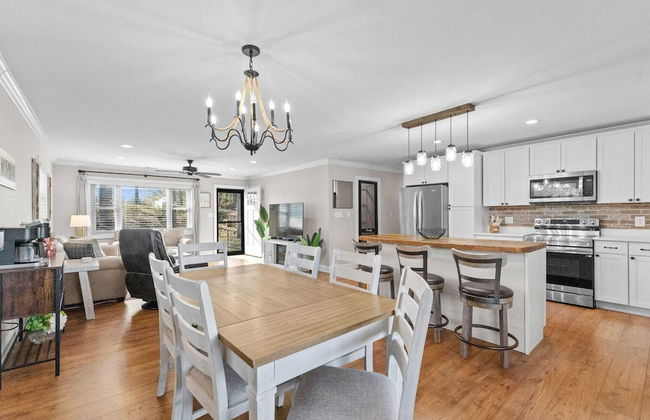 Waking Up Norman Lakefront Getaway, Fire Pit & Lake Views - Foto 18