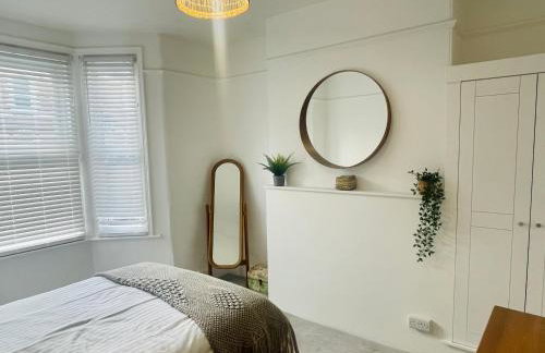 Newly Refurbished City Centre House With Parking - Foto 5