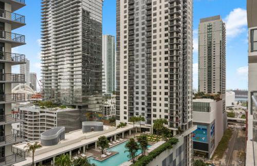 Luxury Urban Comfort at The Crosby Miami - Central Location - Foto 16