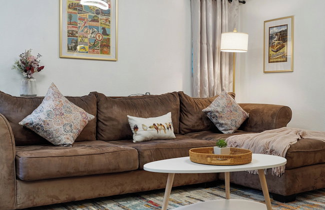 Coast PalmTree Yard 2BR Block from Beach - Photo 20