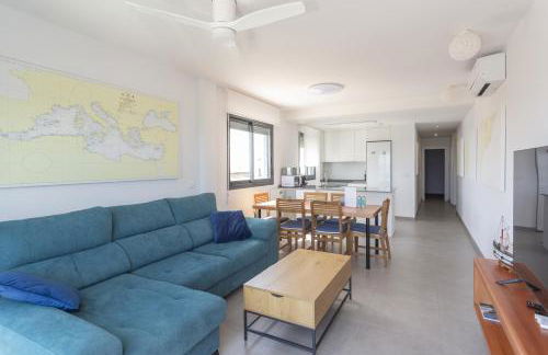 AT Almirall II - Photo 5