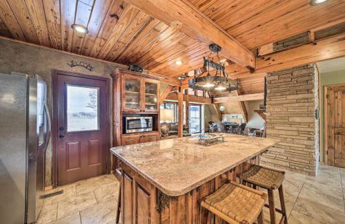 Lakeside Haven with Sandy Beach, Sleeps 12, 3 Bath - Foto 11