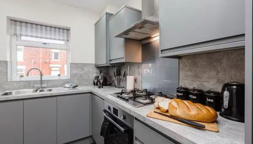 Norris Stays - Sleeps 7 by M55 - Foto 3