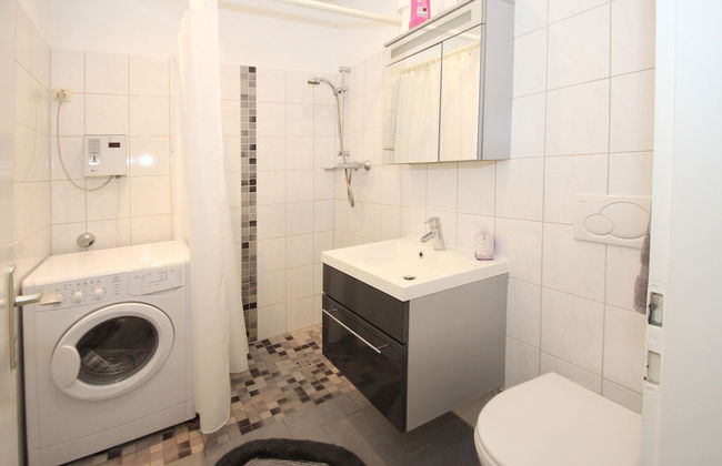 Bungalow in Berumbur Nahe Norddeich Strand - Photo 15